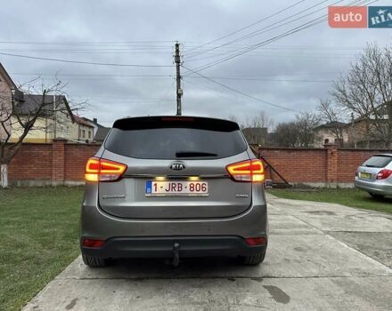Коричневый Киа Каренс, объемом двигателя 1.7 л и пробегом 202 тыс. км за 10950 $, фото 22 на Automoto.ua