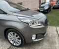 Коричневый Киа Каренс, объемом двигателя 1.7 л и пробегом 202 тыс. км за 10950 $, фото 6 на Automoto.ua