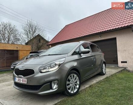 Коричневый Киа Каренс, объемом двигателя 1.7 л и пробегом 202 тыс. км за 10950 $, фото 1 на Automoto.ua