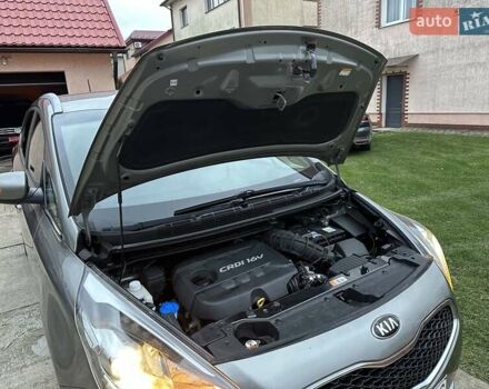 Коричневый Киа Каренс, объемом двигателя 1.7 л и пробегом 202 тыс. км за 10950 $, фото 45 на Automoto.ua