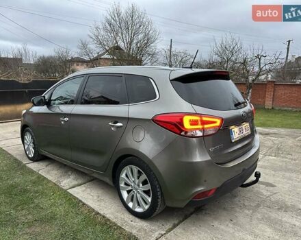 Коричневый Киа Каренс, объемом двигателя 1.7 л и пробегом 202 тыс. км за 10950 $, фото 10 на Automoto.ua