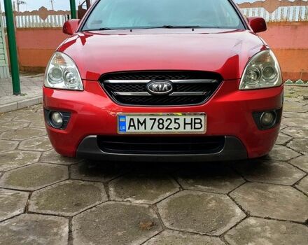 Красный Киа Каренс, объемом двигателя 2 л и пробегом 260 тыс. км за 5800 $, фото 5 на Automoto.ua