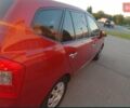 Червоний Кіа Каренс, об'ємом двигуна 2 л та пробігом 175 тис. км за 6000 $, фото 3 на Automoto.ua