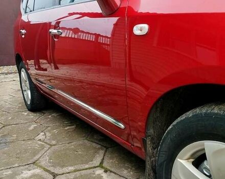 Червоний Кіа Каренс, об'ємом двигуна 2 л та пробігом 260 тис. км за 5800 $, фото 13 на Automoto.ua