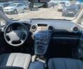 Кіа Каренс, об'ємом двигуна 2 л та пробігом 209 тис. км за 6300 $, фото 8 на Automoto.ua