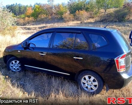 Кіа Каренс, об'ємом двигуна 2 л та пробігом 100 тис. км за 6000 $, фото 2 на Automoto.ua