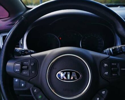 Киа Каренс, объемом двигателя 1.69 л и пробегом 58 тыс. км за 12500 $, фото 12 на Automoto.ua