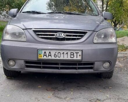 Киа Каренс, объемом двигателя 1.8 л и пробегом 400 тыс. км за 1000 $, фото 1 на Automoto.ua
