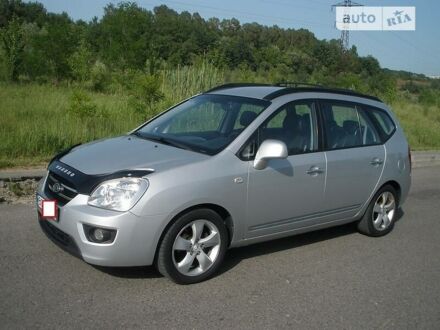 Киа Каренс, объемом двигателя 2 л и пробегом 277 тыс. км за 6700 $, фото 1 на Automoto.ua