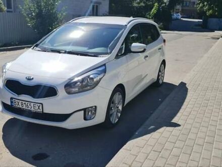 Киа Каренс 2016 в Хмельницком на Automoto.ua Киа Каренс, объемом двигателя 1.7 л и пробегом 210 тыс. км за 10500 $, фото 1 на Automoto.ua