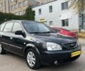 Серый Киа Каренс, объемом двигателя 2 л и пробегом 217 тыс. км за 4500 $, фото 1 на Automoto.ua