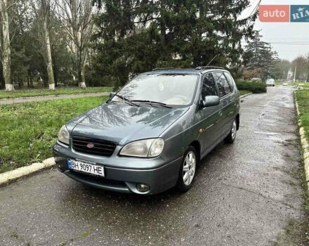 Серый Киа Каренс, объемом двигателя 1.8 л и пробегом 248 тыс. км за 1800 $, фото 2 на Automoto.ua