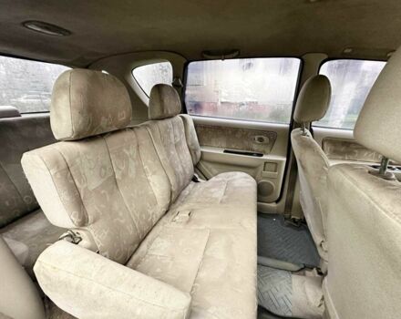 Серый Киа Каренс, объемом двигателя 1.8 л и пробегом 248 тыс. км за 1800 $, фото 6 на Automoto.ua