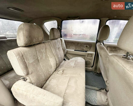 Серый Киа Каренс, объемом двигателя 1.8 л и пробегом 248 тыс. км за 1800 $, фото 6 на Automoto.ua