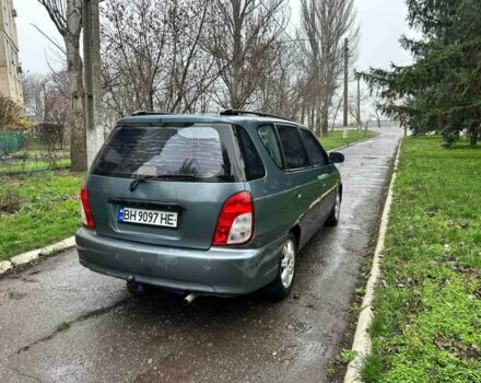 Серый Киа Каренс, объемом двигателя 1.8 л и пробегом 248 тыс. км за 1800 $, фото 5 на Automoto.ua
