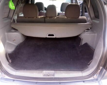 Сірий Кіа Каренс, об'ємом двигуна 2 л та пробігом 270 тис. км за 4200 $, фото 10 на Automoto.ua