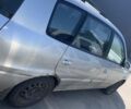 Сірий Кіа Каренс, об'ємом двигуна 2 л та пробігом 250 тис. км за 1950 $, фото 3 на Automoto.ua