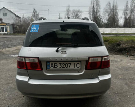 Сірий Кіа Каренс, об'ємом двигуна 1.8 л та пробігом 207 тис. км за 4990 $, фото 5 на Automoto.ua