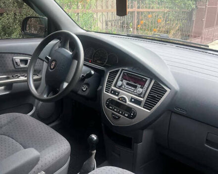 Киа Каренс 2005 в Тернополе на Automoto.ua Серый Киа Каренс, объемом двигателя 1.99 л и пробегом 139 тыс. км за 4500 $, фото 17 на Automoto.ua