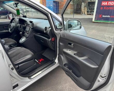 Киа Каренс 2006 в Виннице на Automoto.ua Серый Киа Каренс, объемом двигателя 2 л и пробегом 354 тыс. км за 5599 $, фото 21 на Automoto.ua