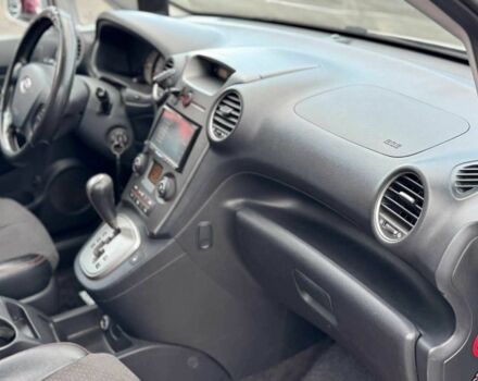 Киа Каренс 2006 в Виннице на Automoto.ua Серый Киа Каренс, объемом двигателя 2 л и пробегом 354 тыс. км за 5599 $, фото 22 на Automoto.ua