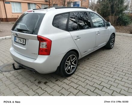 Серый Киа Каренс, объемом двигателя 2 л и пробегом 274 тыс. км за 5300 $, фото 1 на Automoto.ua