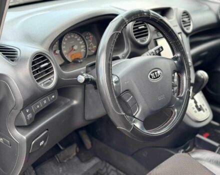 Киа Каренс 2006 в Виннице на Automoto.ua Серый Киа Каренс, объемом двигателя 2 л и пробегом 354 тыс. км за 5599 $, фото 10 на Automoto.ua
