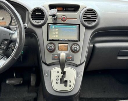 Киа Каренс 2006 в Виннице на Automoto.ua Серый Киа Каренс, объемом двигателя 2 л и пробегом 354 тыс. км за 5599 $, фото 14 на Automoto.ua