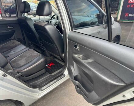 Киа Каренс 2006 в Виннице на Automoto.ua Серый Киа Каренс, объемом двигателя 2 л и пробегом 354 тыс. км за 5599 $, фото 18 на Automoto.ua