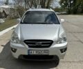 Серый Киа Каренс, объемом двигателя 1.99 л и пробегом 205 тыс. км за 5500 $, фото 1 на Automoto.ua