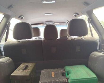 Серый Киа Каренс, объемом двигателя 1.59 л и пробегом 207 тыс. км за 4300 $, фото 1 на Automoto.ua