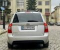 Серый Киа Каренс, объемом двигателя 2 л и пробегом 173 тыс. км за 6700 $, фото 5 на Automoto.ua