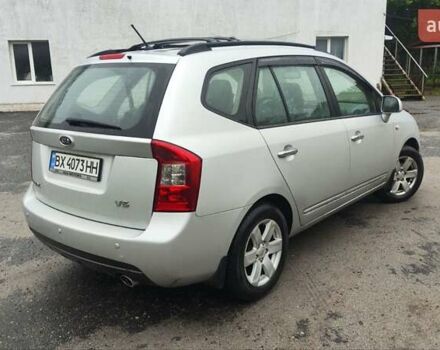 Серый Киа Каренс, объемом двигателя 2 л и пробегом 249 тыс. км за 7850 $, фото 4 на Automoto.ua