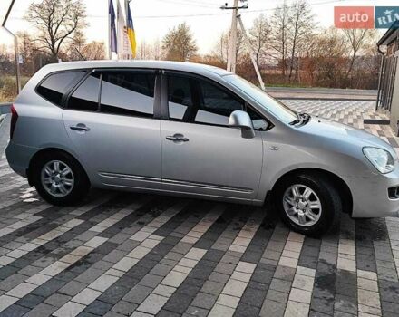 Серый Киа Каренс, объемом двигателя 2 л и пробегом 163 тыс. км за 5400 $, фото 18 на Automoto.ua