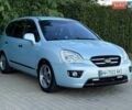 Сірий Кіа Каренс, об'ємом двигуна 2 л та пробігом 257 тис. км за 5900 $, фото 1 на Automoto.ua