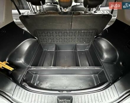 Серый Киа Каренс, объемом двигателя 2 л и пробегом 280 тыс. км за 4999 $, фото 32 на Automoto.ua