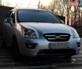 Серый Киа Каренс, объемом двигателя 2 л и пробегом 163 тыс. км за 5400 $, фото 15 на Automoto.ua