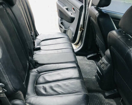 Серый Киа Каренс, объемом двигателя 1.99 л и пробегом 280 тыс. км за 4700 $, фото 8 на Automoto.ua