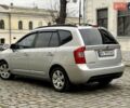 Серый Киа Каренс, объемом двигателя 2 л и пробегом 173 тыс. км за 6700 $, фото 2 на Automoto.ua