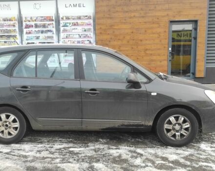 Киа Каренс 2007 в Киеве на Automoto.ua Серый Киа Каренс, объемом двигателя 2 л и пробегом 450 тыс. км за 2700 $, фото 9 на Automoto.ua