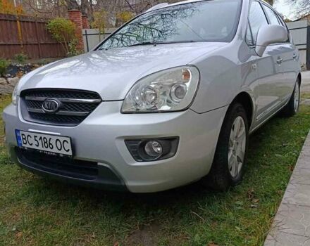 Серый Киа Каренс, объемом двигателя 2 л и пробегом 222 тыс. км за 5500 $, фото 11 на Automoto.ua