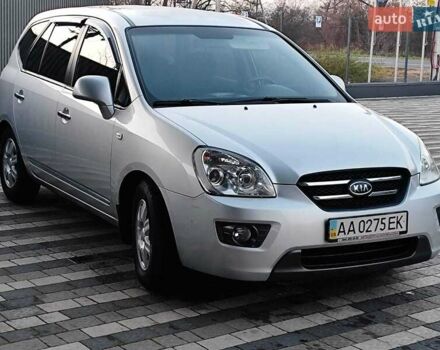 Серый Киа Каренс, объемом двигателя 2 л и пробегом 163 тыс. км за 5400 $, фото 10 на Automoto.ua