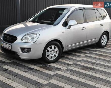 Серый Киа Каренс, объемом двигателя 2 л и пробегом 163 тыс. км за 5400 $, фото 3 на Automoto.ua