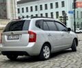 Серый Киа Каренс, объемом двигателя 2 л и пробегом 173 тыс. км за 6700 $, фото 3 на Automoto.ua