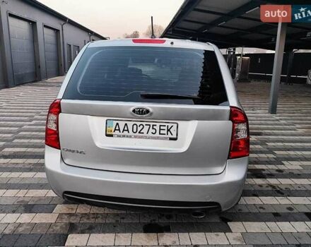 Серый Киа Каренс, объемом двигателя 2 л и пробегом 163 тыс. км за 5400 $, фото 21 на Automoto.ua