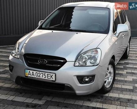 Серый Киа Каренс, объемом двигателя 2 л и пробегом 163 тыс. км за 5400 $, фото 1 на Automoto.ua