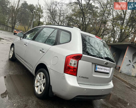 Сірий Кіа Каренс, об'ємом двигуна 1.99 л та пробігом 220 тис. км за 3999 $, фото 1 на Automoto.ua