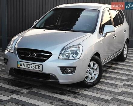 Серый Киа Каренс, объемом двигателя 2 л и пробегом 163 тыс. км за 5400 $, фото 5 на Automoto.ua