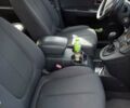 Сірий Кіа Каренс, об'ємом двигуна 2 л та пробігом 160 тис. км за 8150 $, фото 4 на Automoto.ua