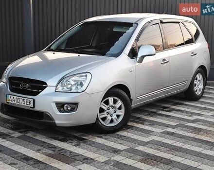 Серый Киа Каренс, объемом двигателя 2 л и пробегом 163 тыс. км за 5400 $, фото 2 на Automoto.ua